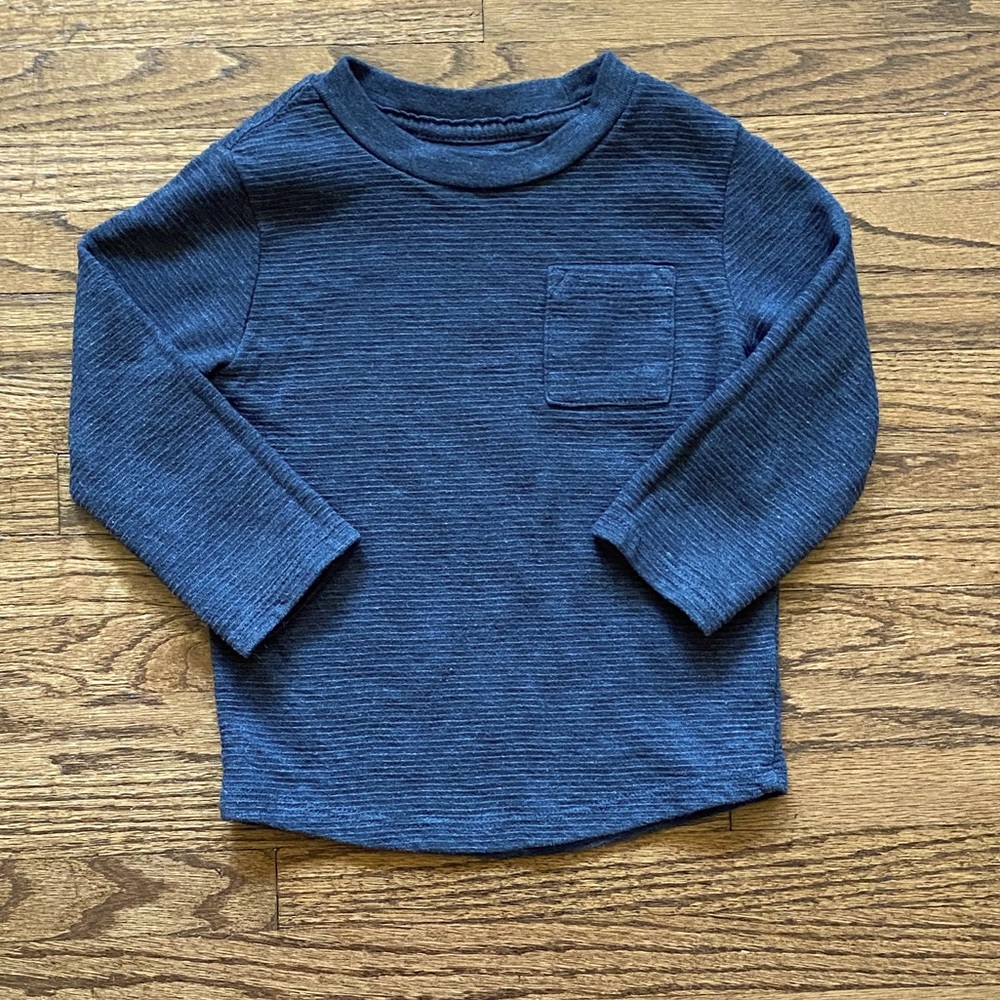 Long sleeve top